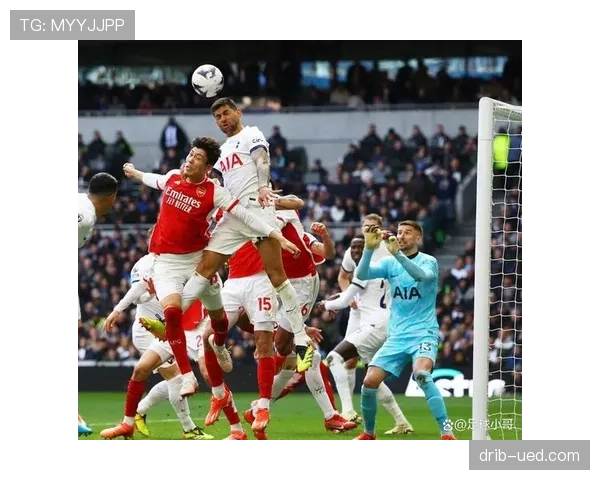 国家队关键战：库杜斯在国际赛场的表现