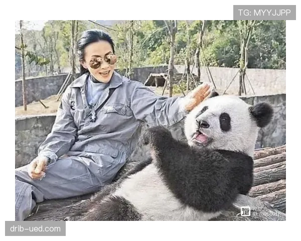 假设赵雅淇成了顶流，热搜不会是恋情而是她那张让人心脏骤停的月消费账单